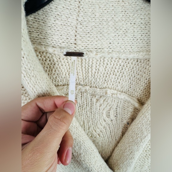 Free People Far Away Cable Knit Cardigan Sweater Boho Wool Blend Tan XS - Picture 6 of 11